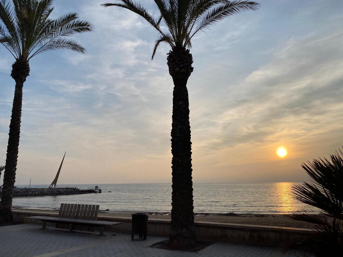 Appartement Spacieux, Front De Mer, Vue Splendide Salou Kültér fotó