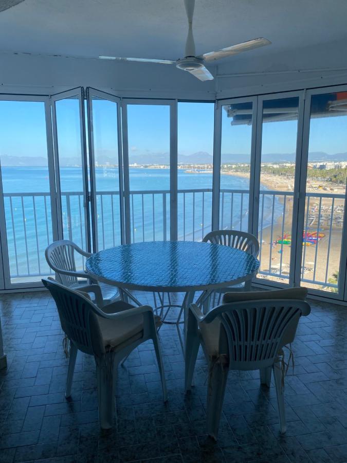 Appartement Spacieux, Front De Mer, Vue Splendide Salou Kültér fotó